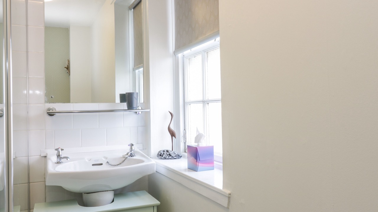 Photo of Bathroom in Melrose