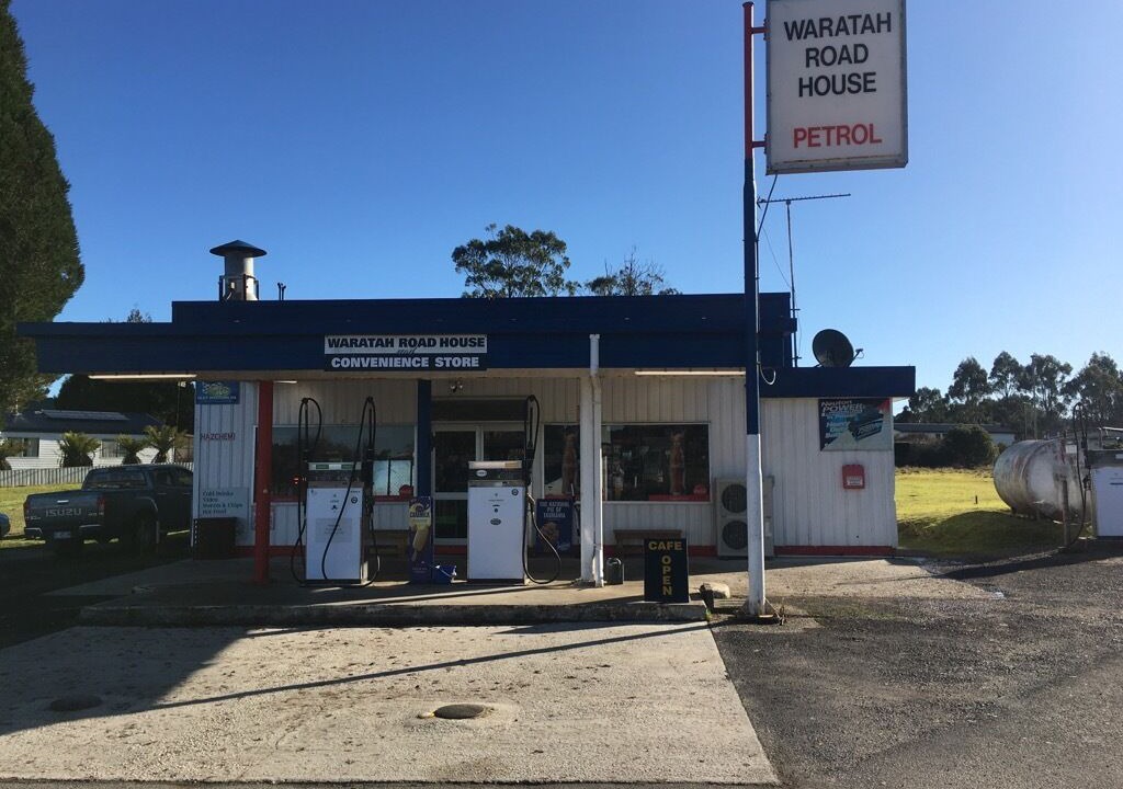 Photo of Others in Waratah