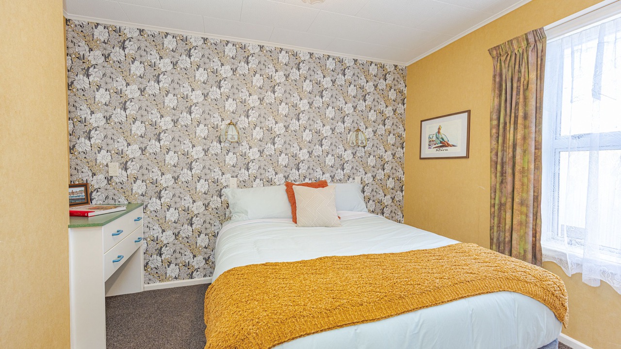 Photo of Bedroom in Castlecliff