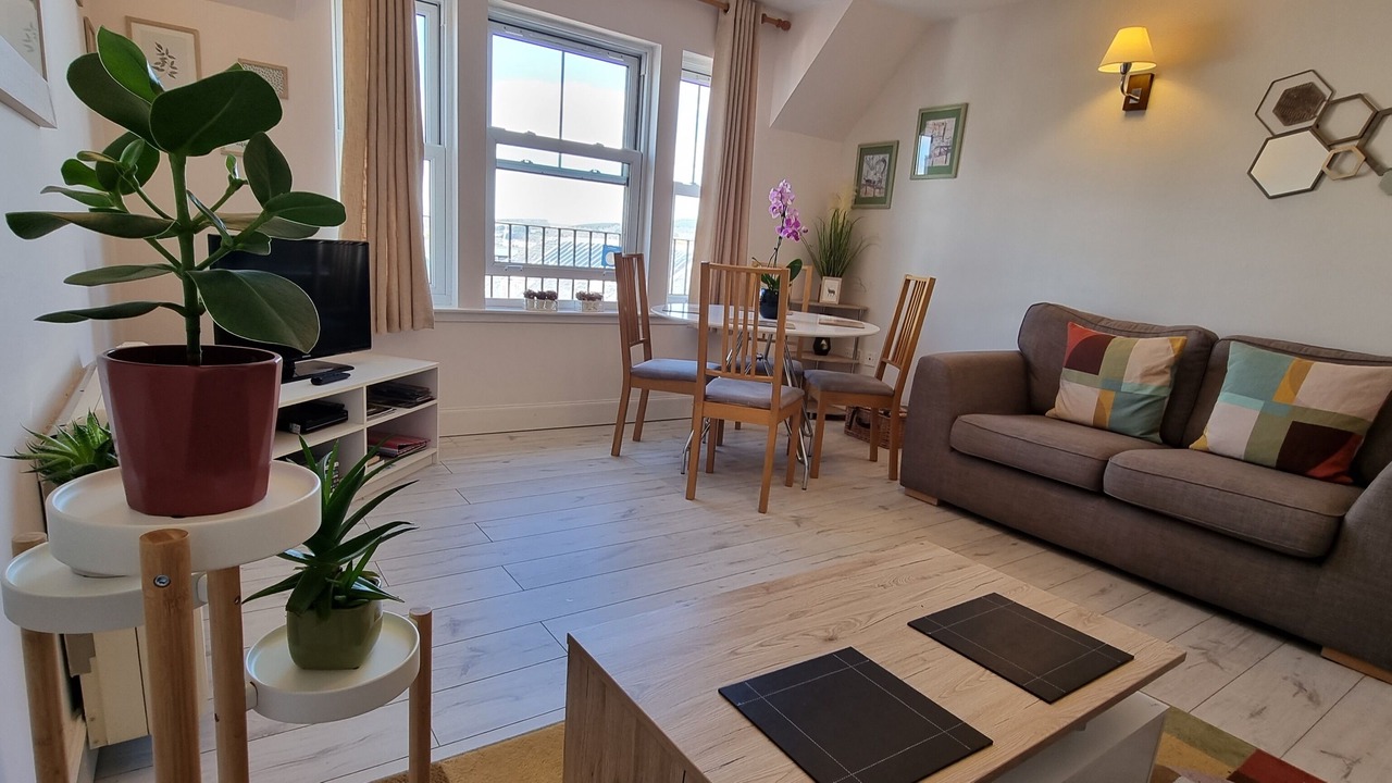 Photo of Livingroom in Inverness City Centre