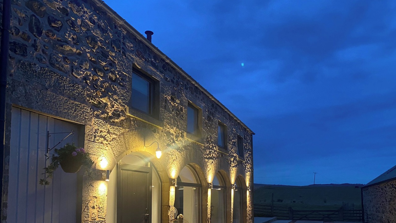 Photo of Outdoor in Duns