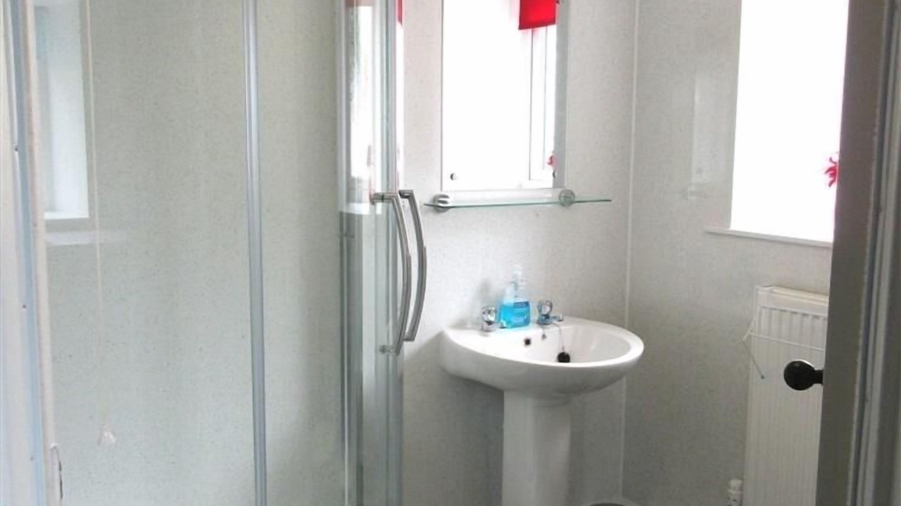 Photo of Bathroom in Dalbeattie