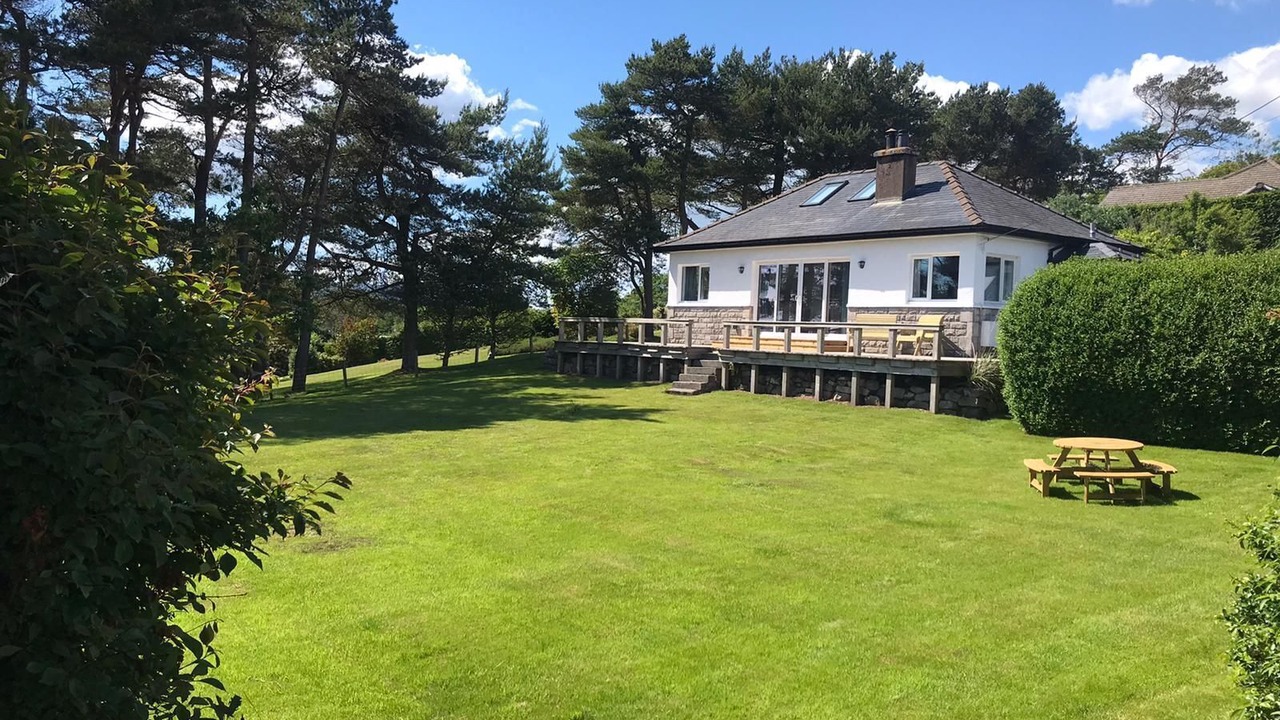Photo of Outdoor in Rockcliffe