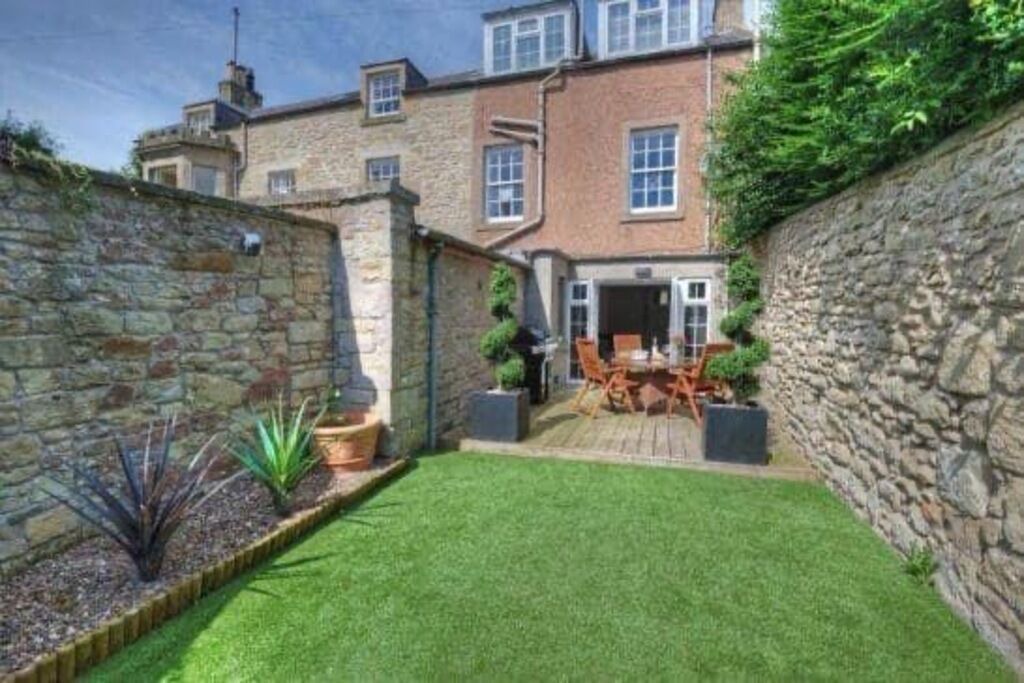 Photo of Outdoor in Kelso