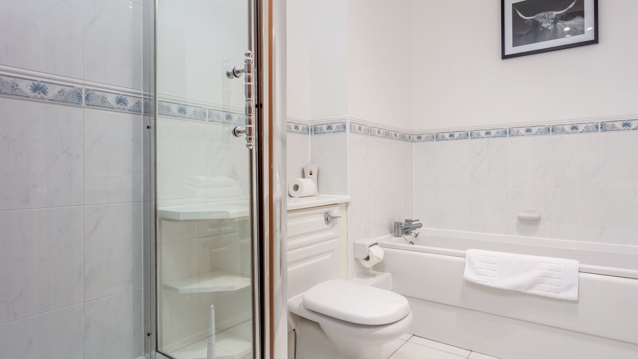 Photo of Bathroom in Turnberry
