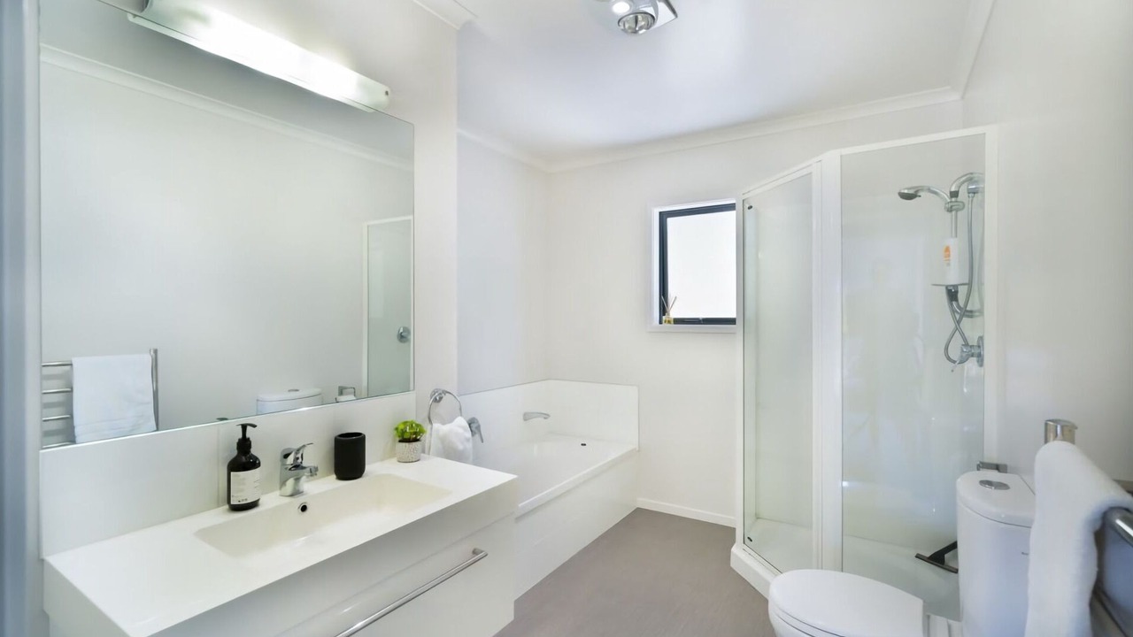 Photo of Bathroom in Ruby Bay