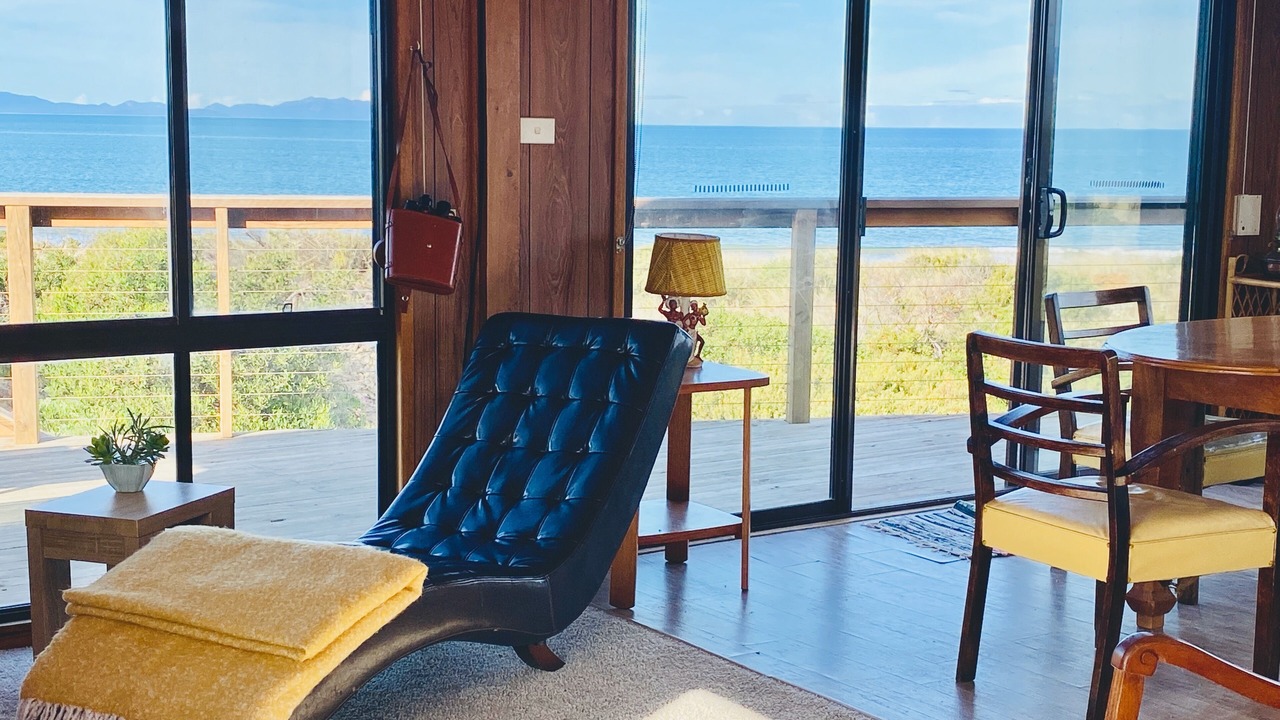 Photo of Livingroom in Dolphin Sands