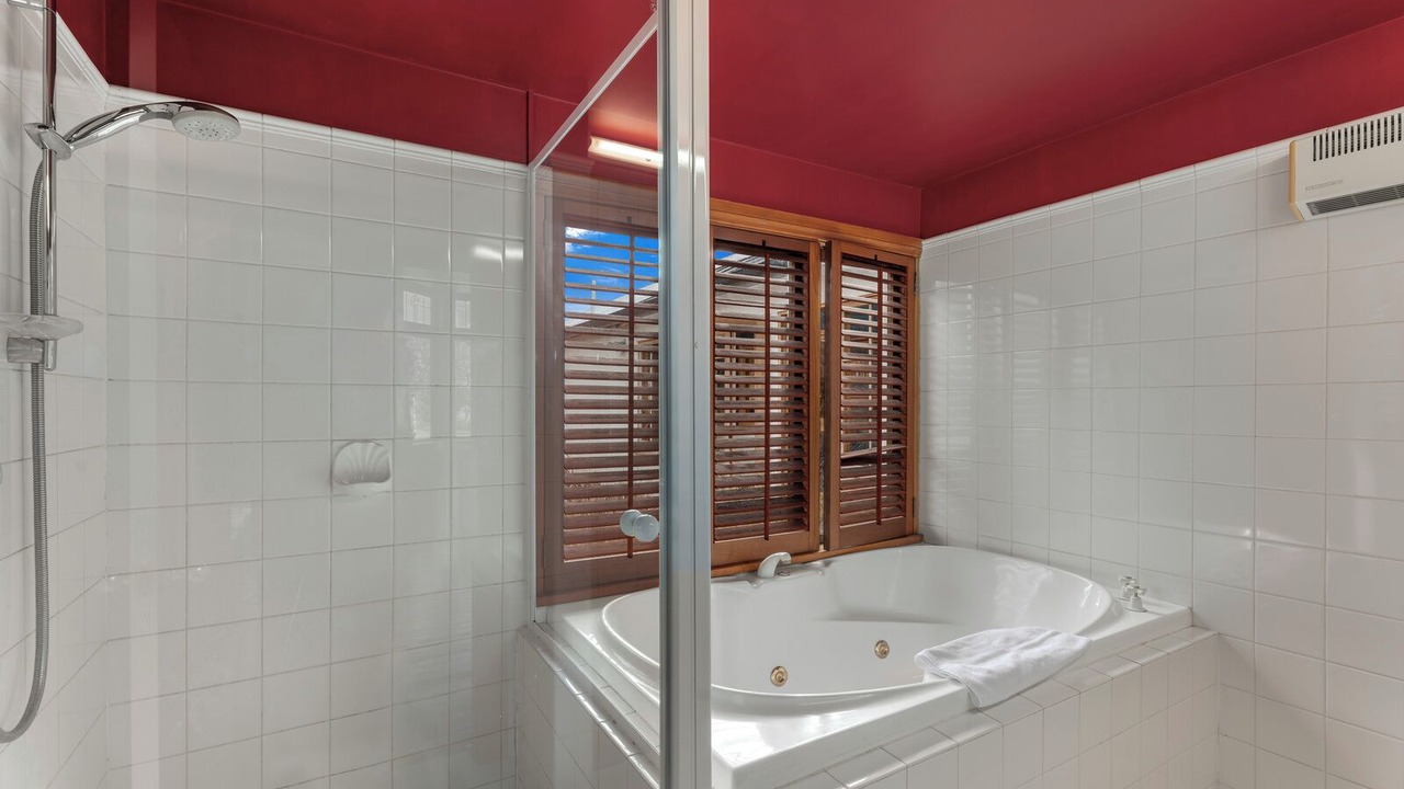 Photo of Bathroom in Wanaka