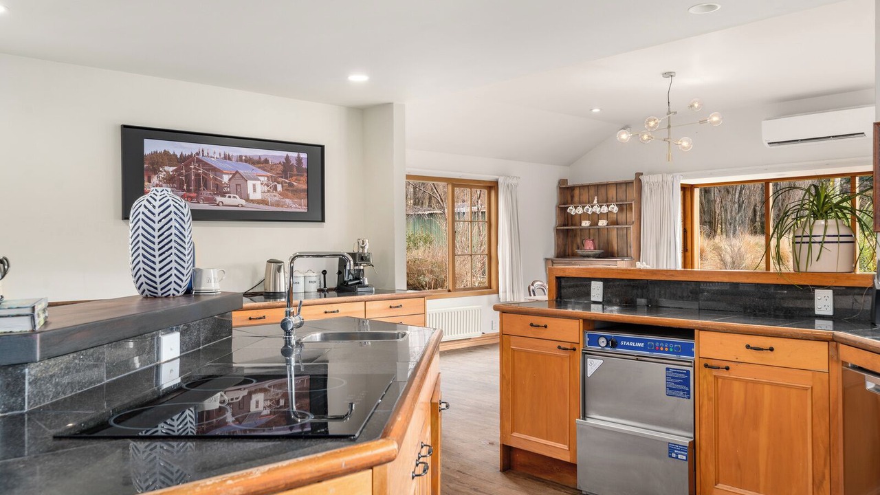 Photo of Kitchen in Wanaka