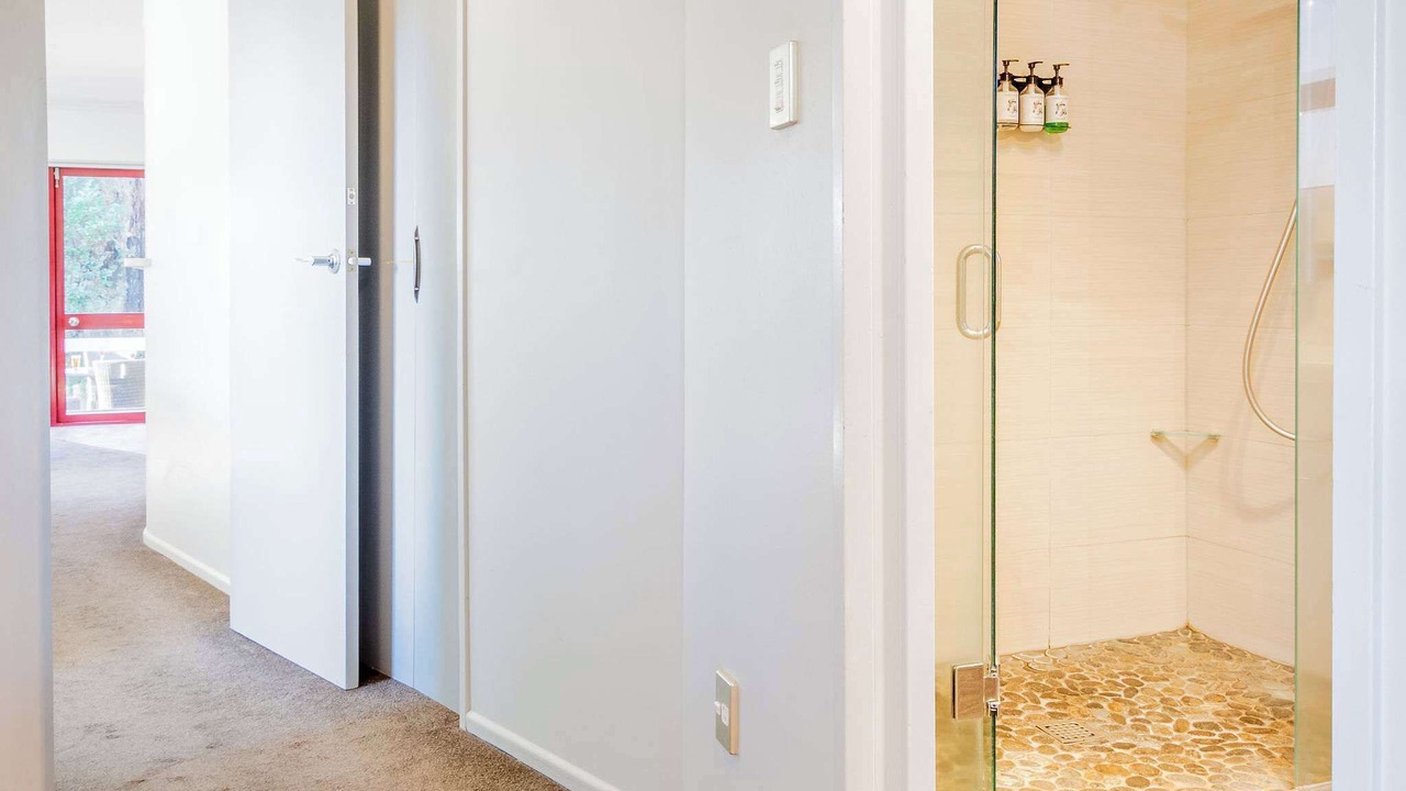 Photo of Bathroom in Lynmore