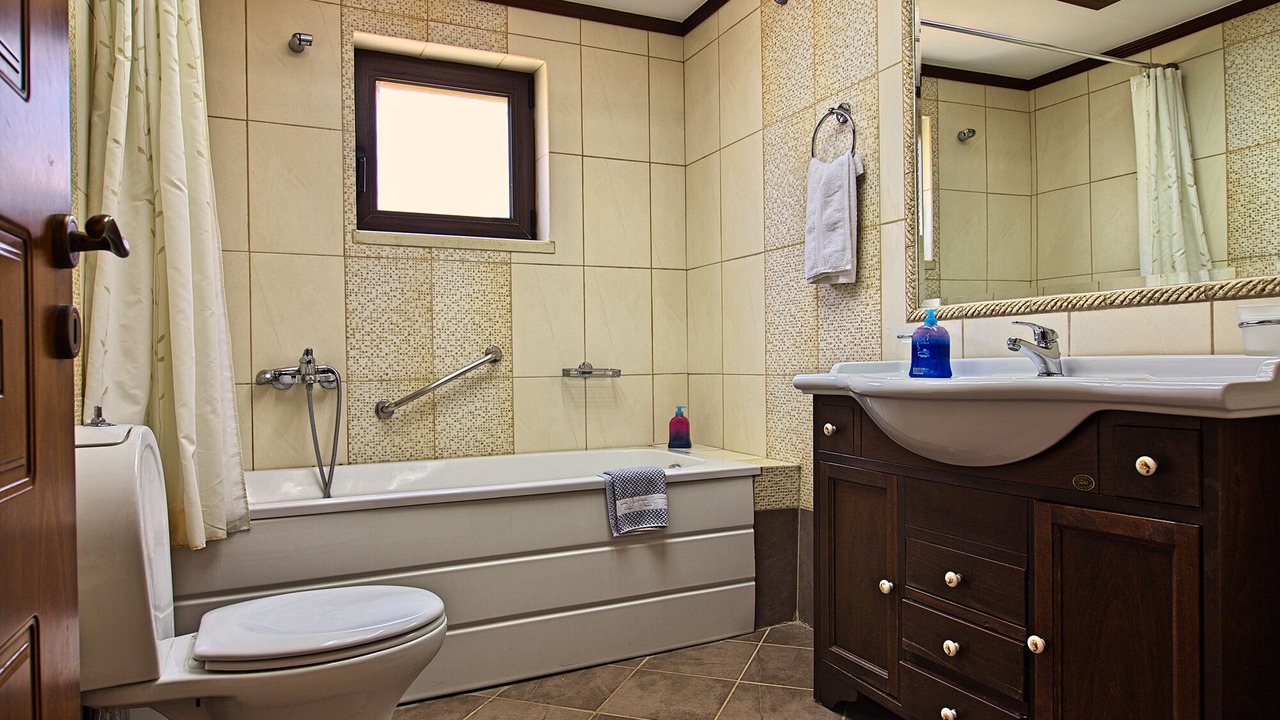 Photo of Bathroom in Polemarchi