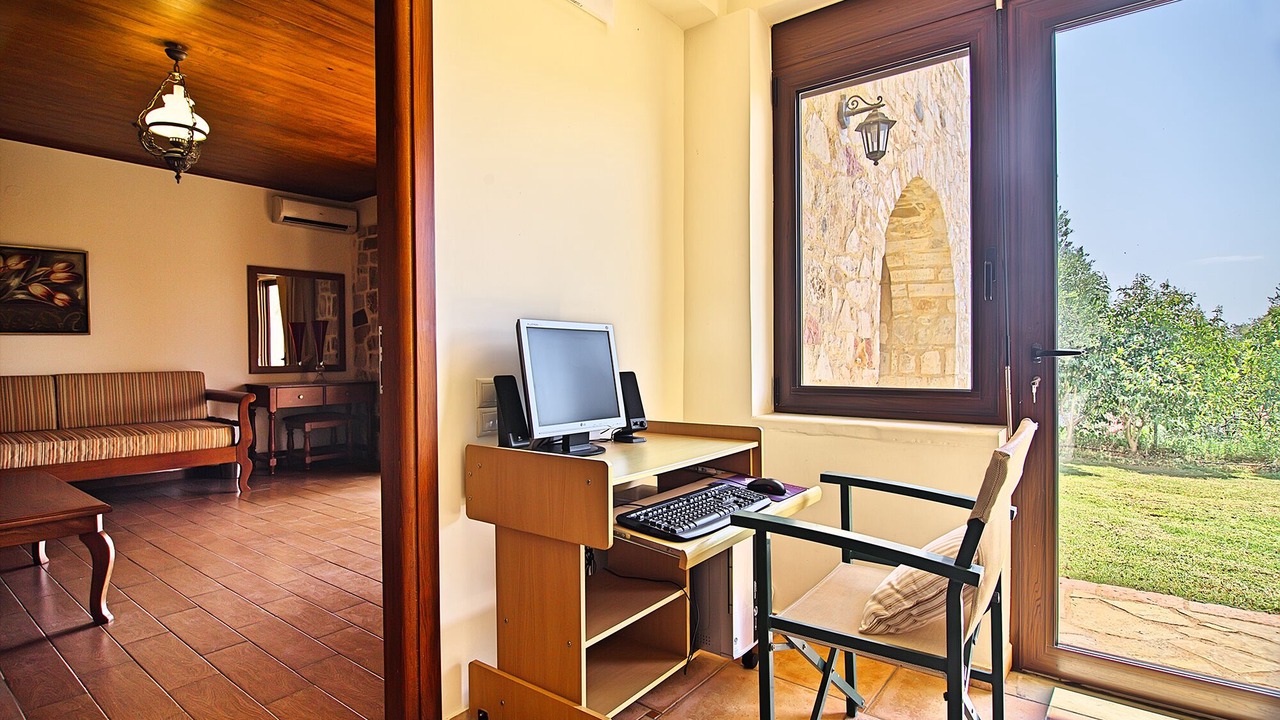 Photo of Livingroom in Polemarchi