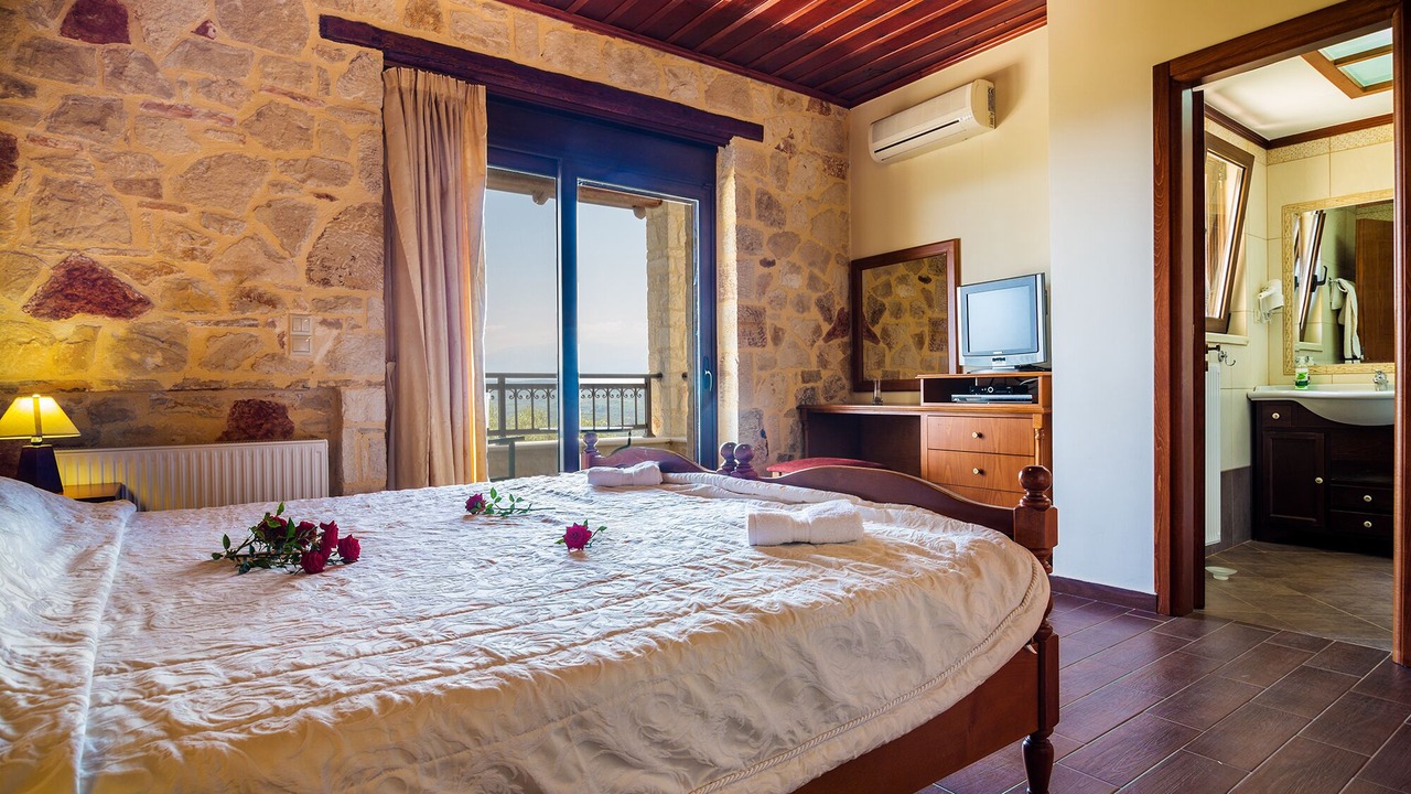Photo of Bedroom in Polemarchi
