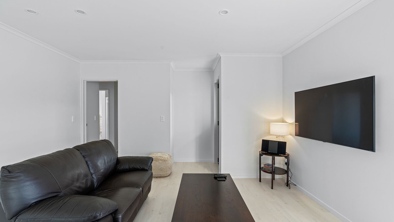 Photo of Livingroom in Lowburn