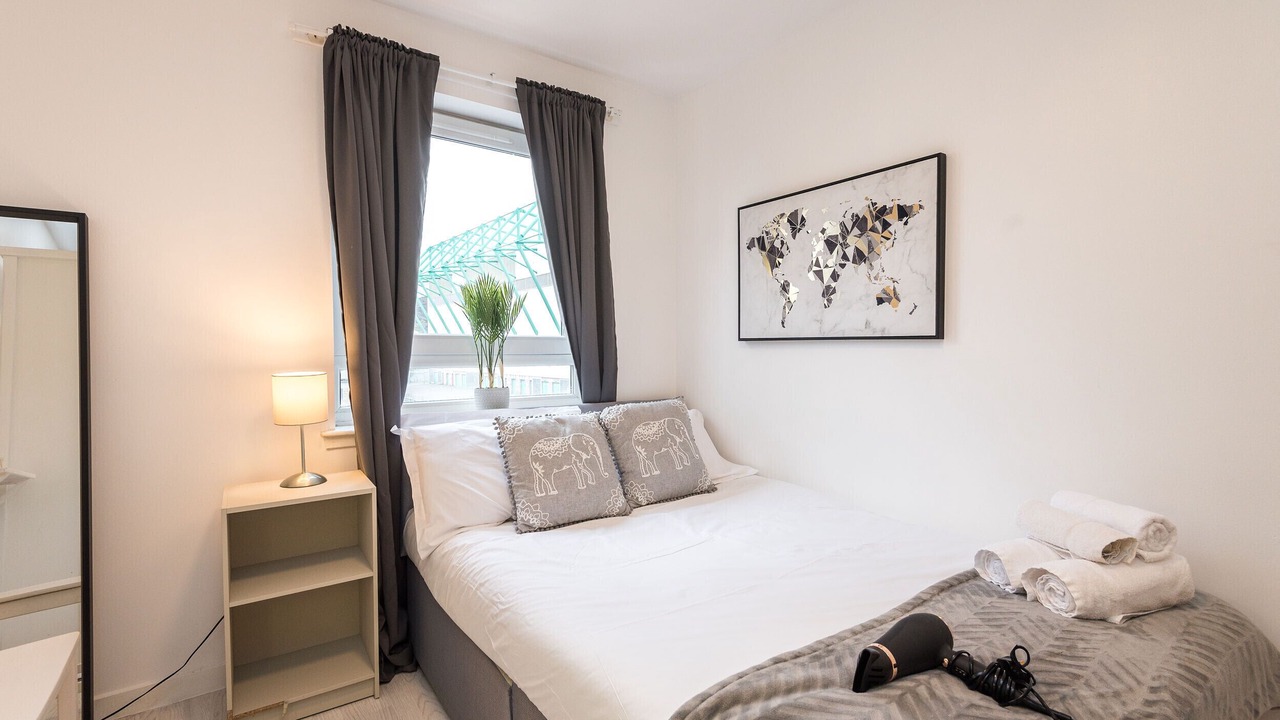 Photo of Bedroom in Seafield