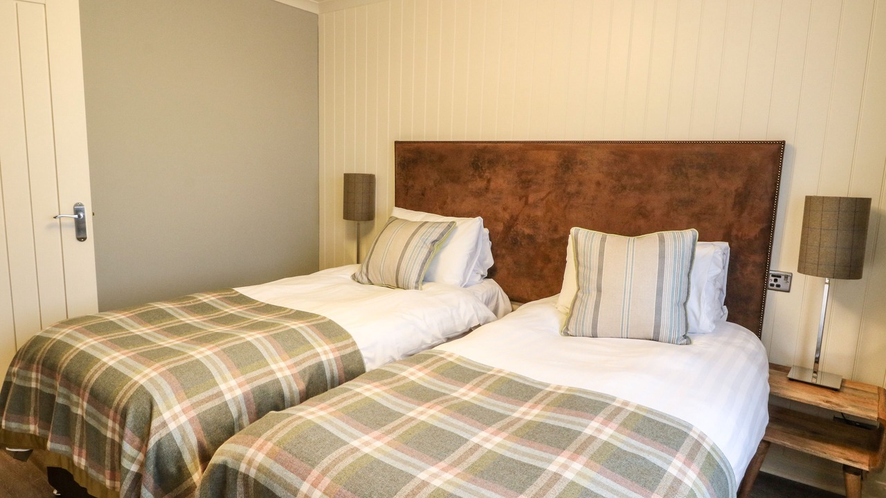 Photo of Bedroom in Glencoe