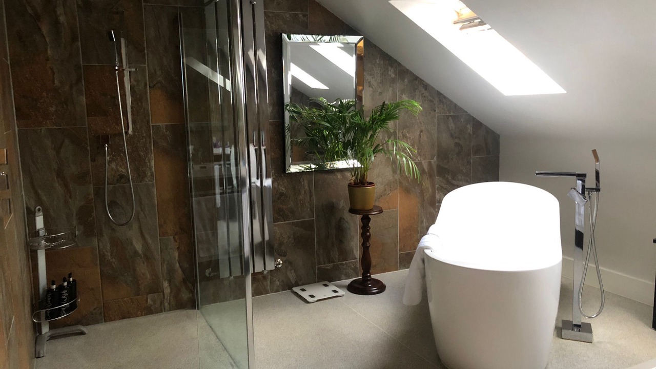 Photo of Bathroom in Seamill