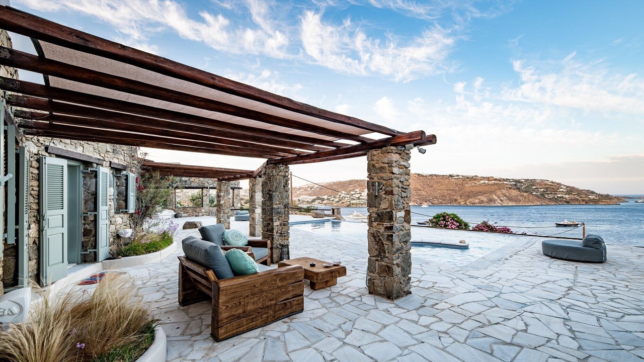 Photo of Patio Balcony in Ornos