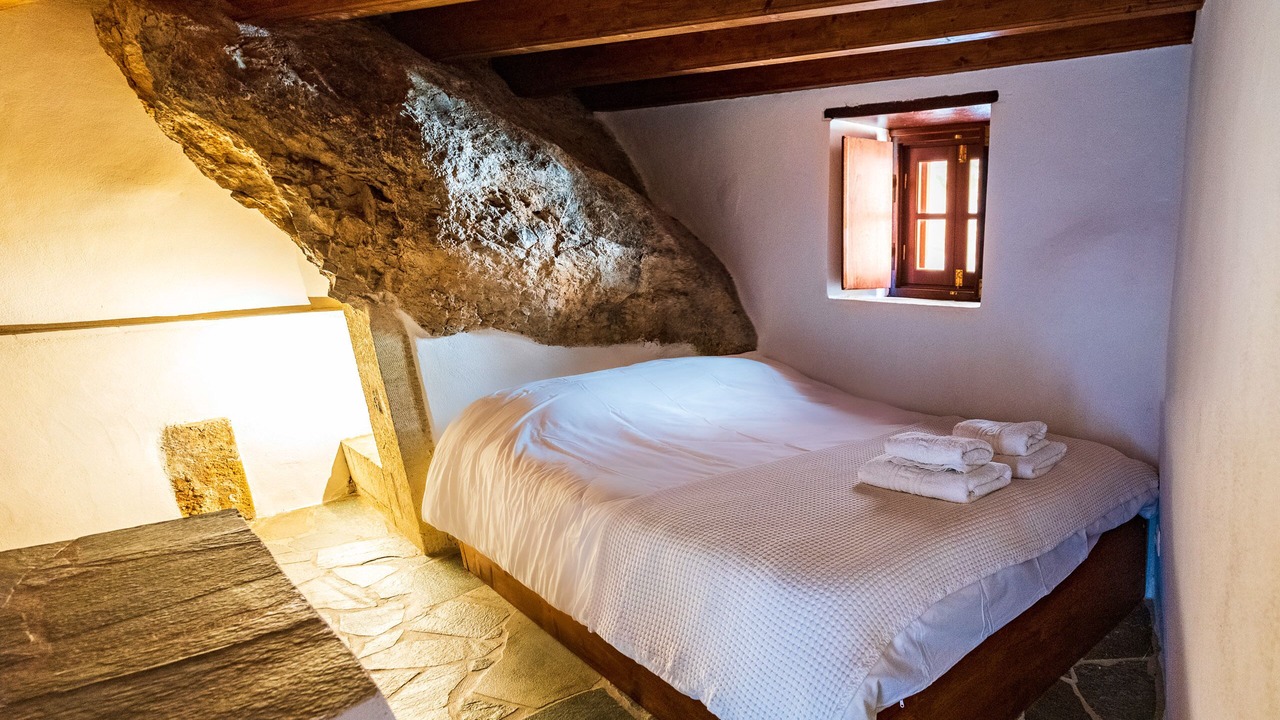 Photo of Bedroom in Monemvasia