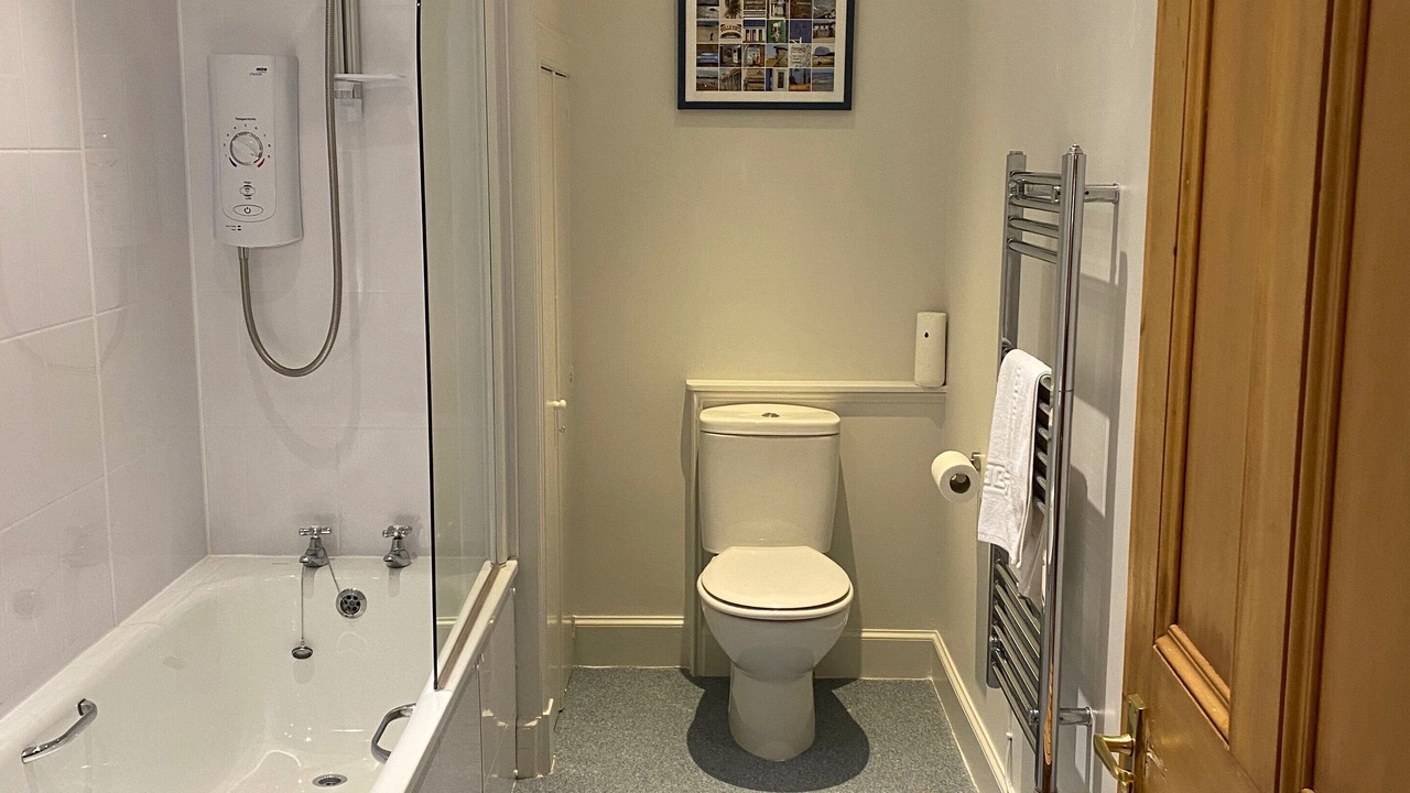 Photo of Bathroom in North Berwick