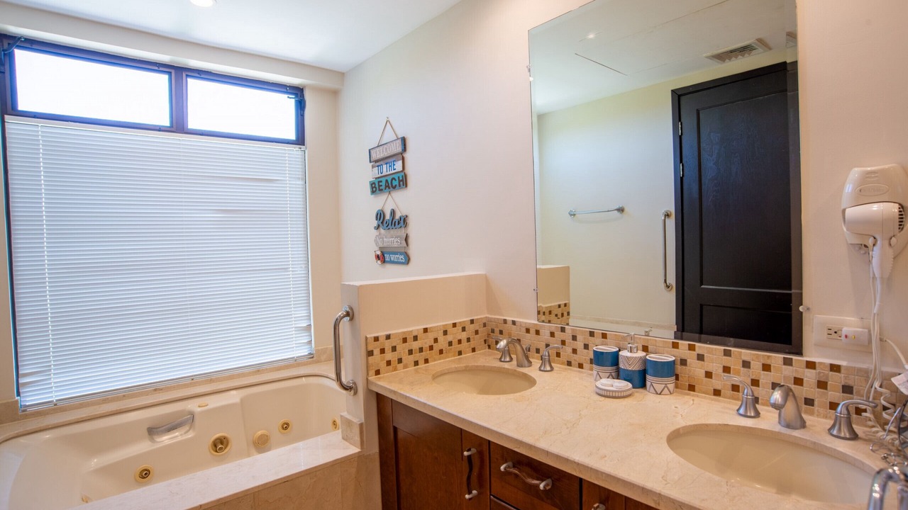 Photo of Bathroom in Playa Conchal