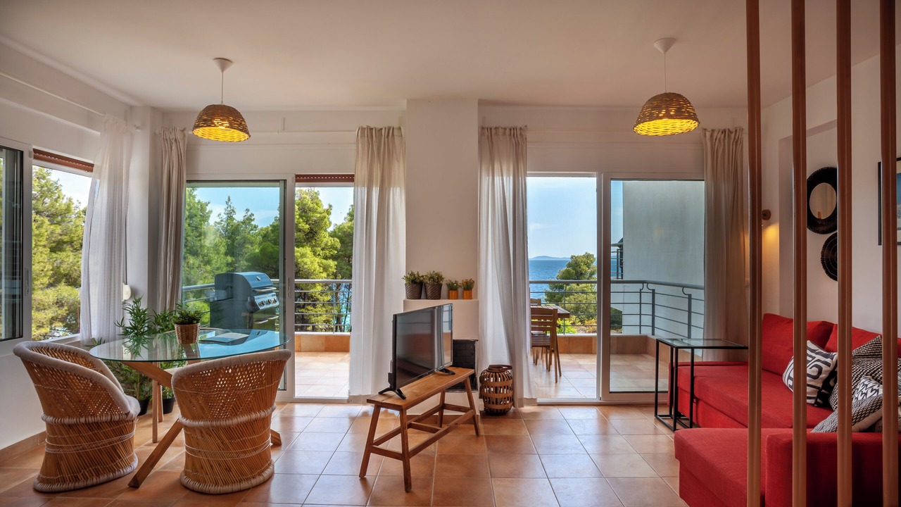 Photo of Livingroom in Neos Marmaras