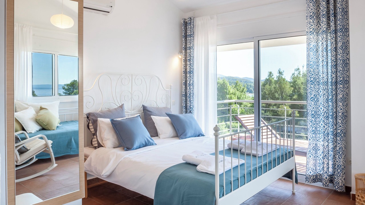 Photo of Bedroom in Neos Marmaras
