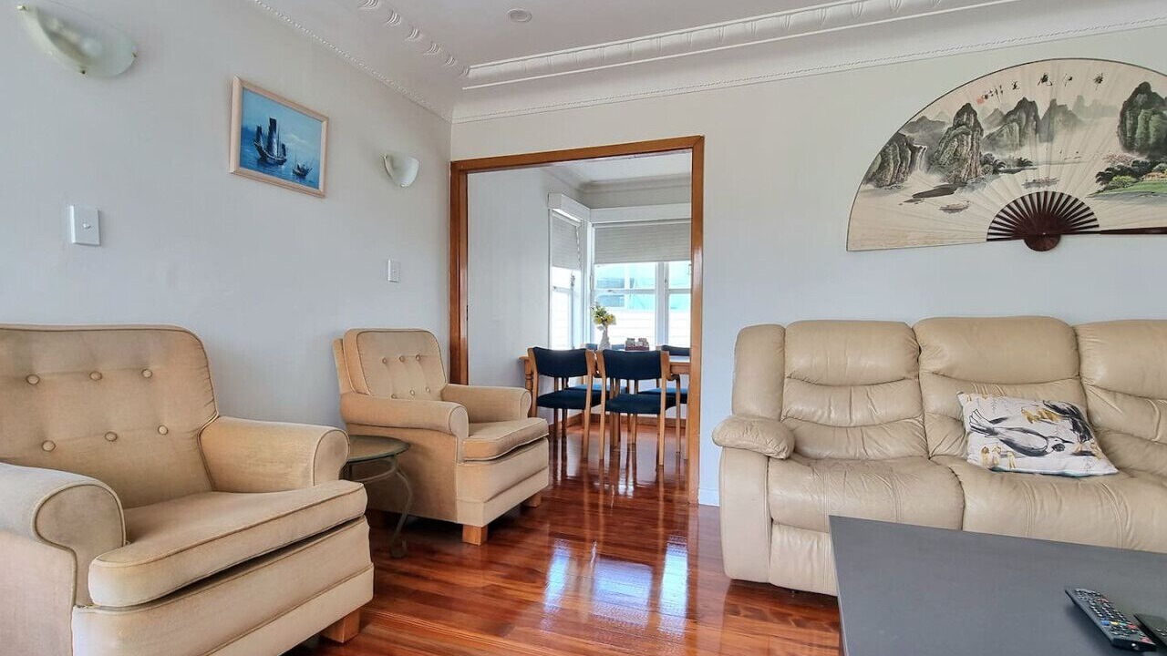 Photo of Livingroom in Hillsborough