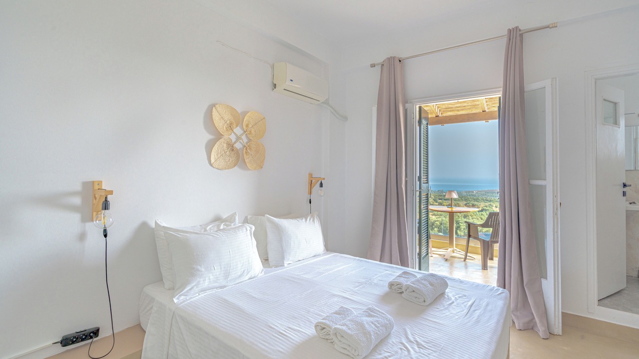 Photo of Bedroom in Leivathos