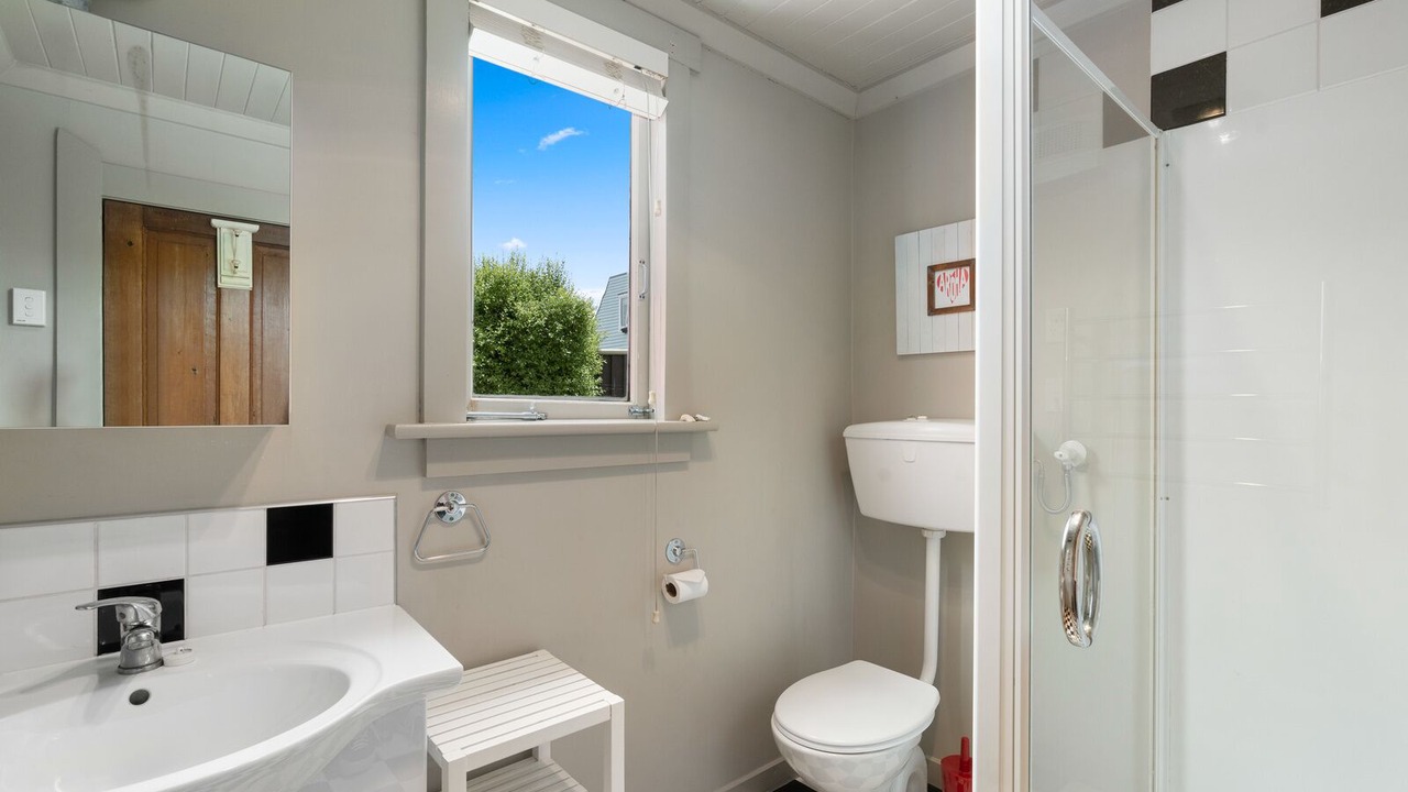 Photo of Bathroom in Lowburn