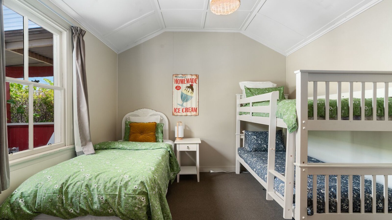Photo of Bedroom in Lowburn