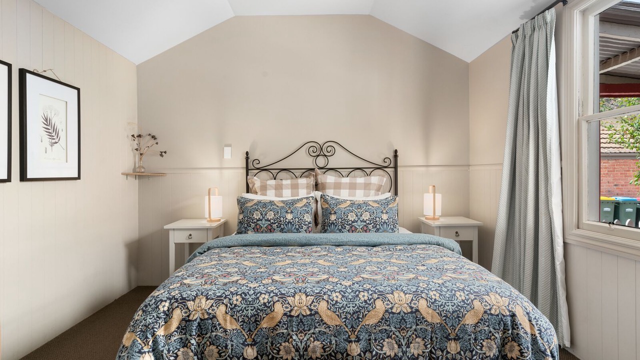 Photo of Bedroom in Lowburn