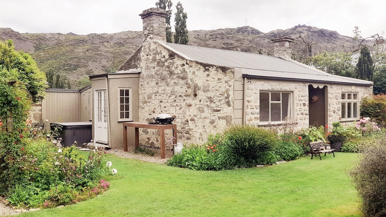 Photo of Outdoor in Clyde