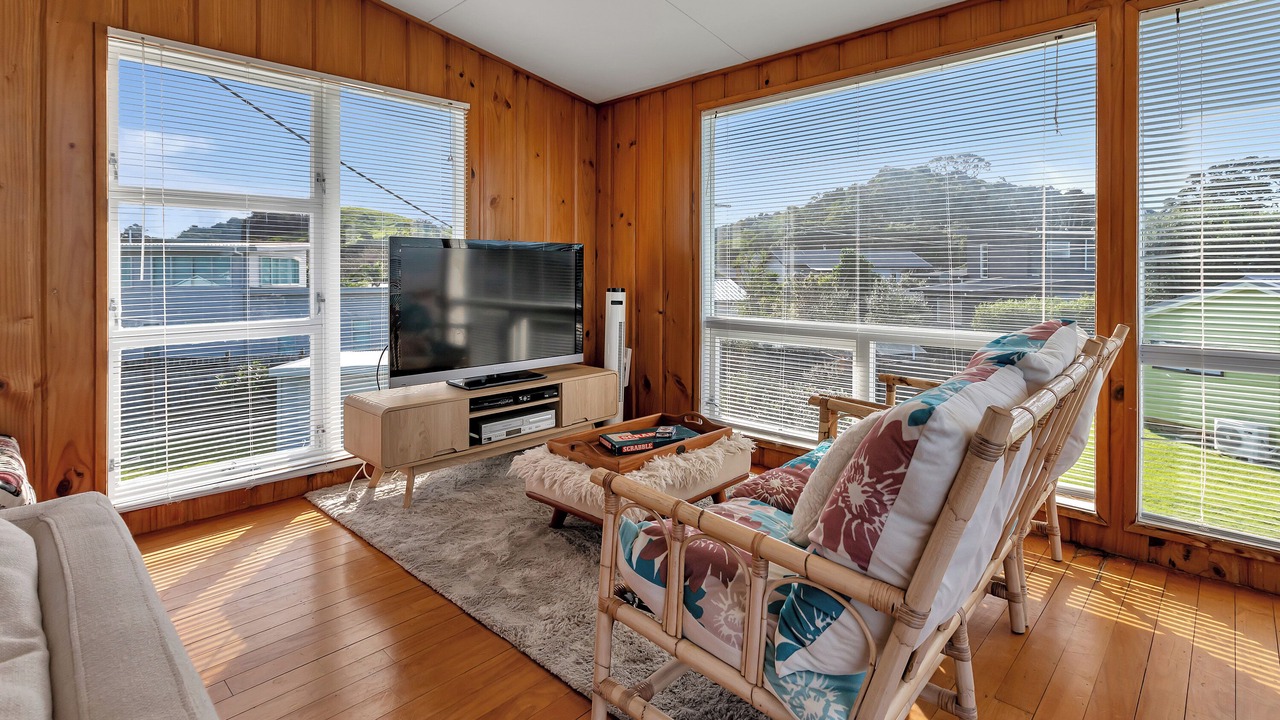 Photo of Livingroom in Matapouri