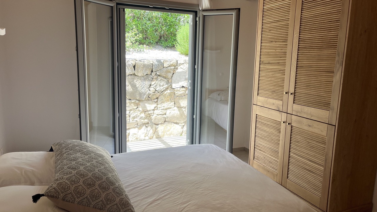 Photo of Bedroom in Roumeli