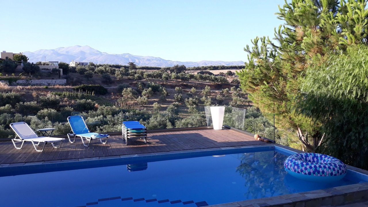 Photo of Outdoor in Roumeli