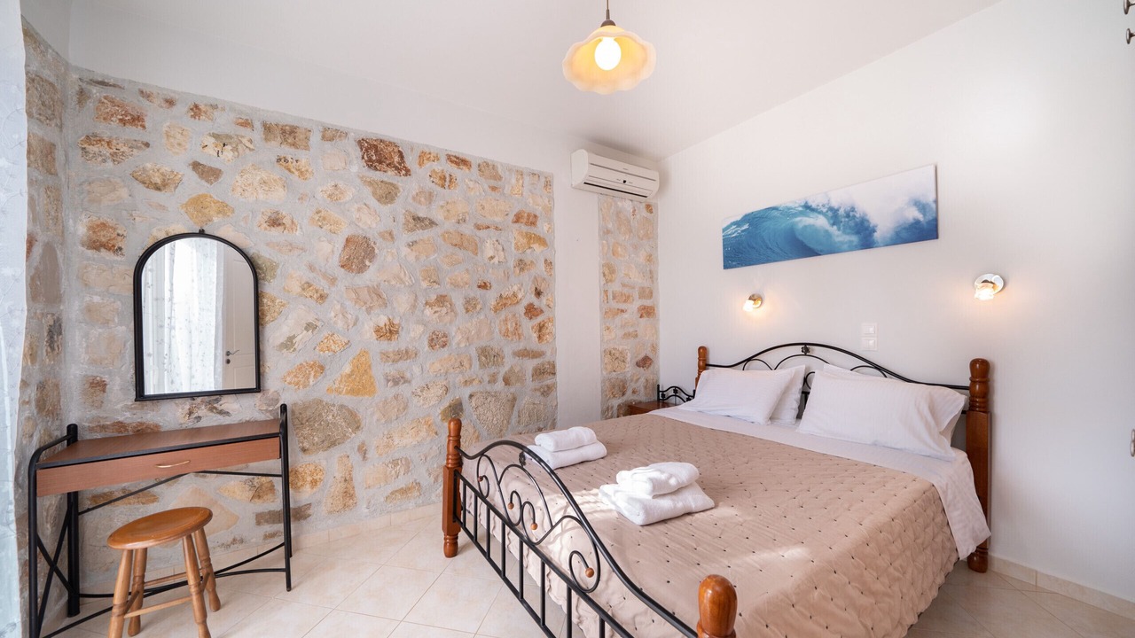 Photo of Bedroom in Skala