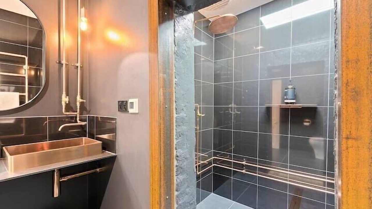 Photo of Bathroom in Hobart Central Business District
