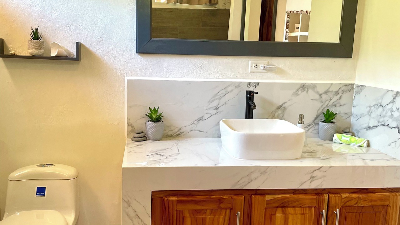 Photo of Bathroom in Portalon