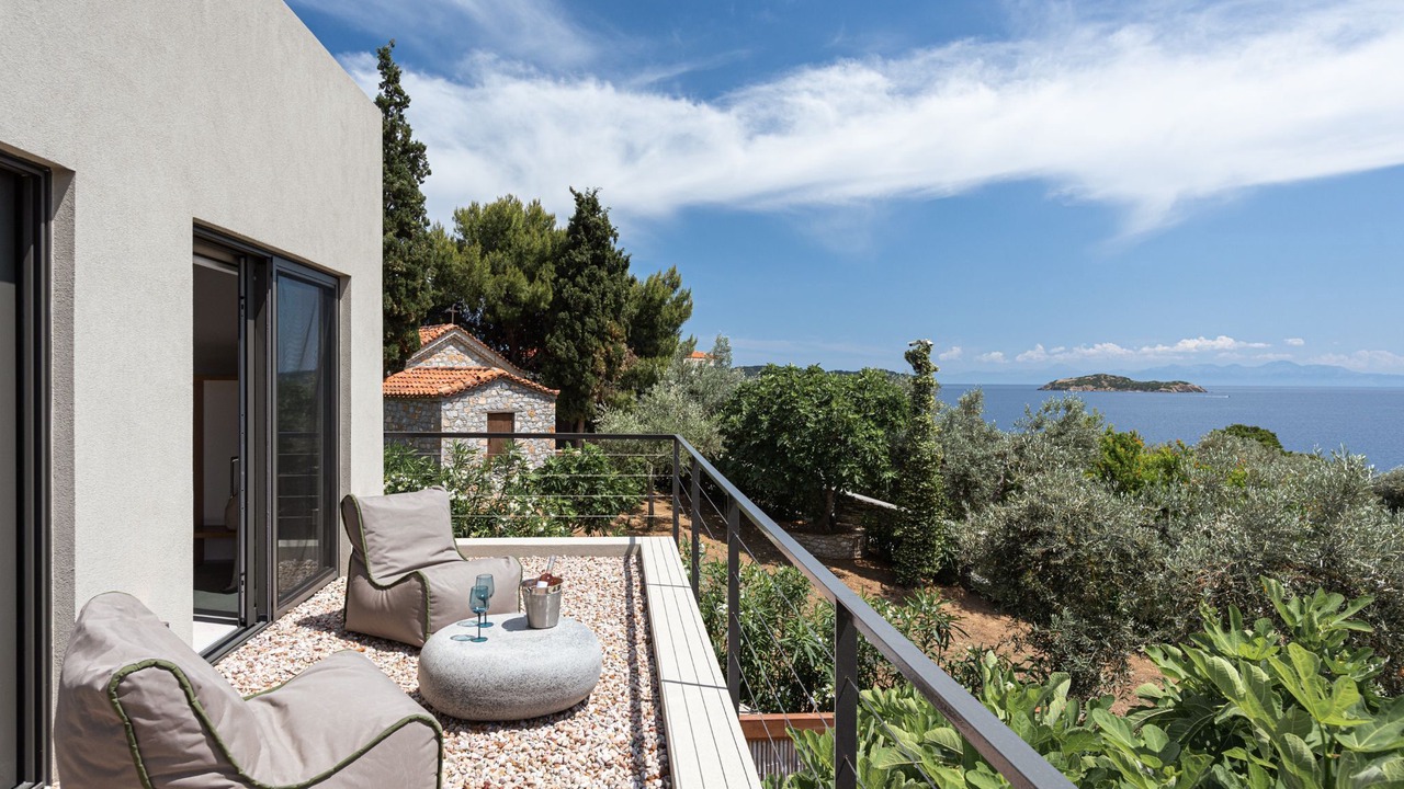 Photo of Patio Balcony in Katsarou