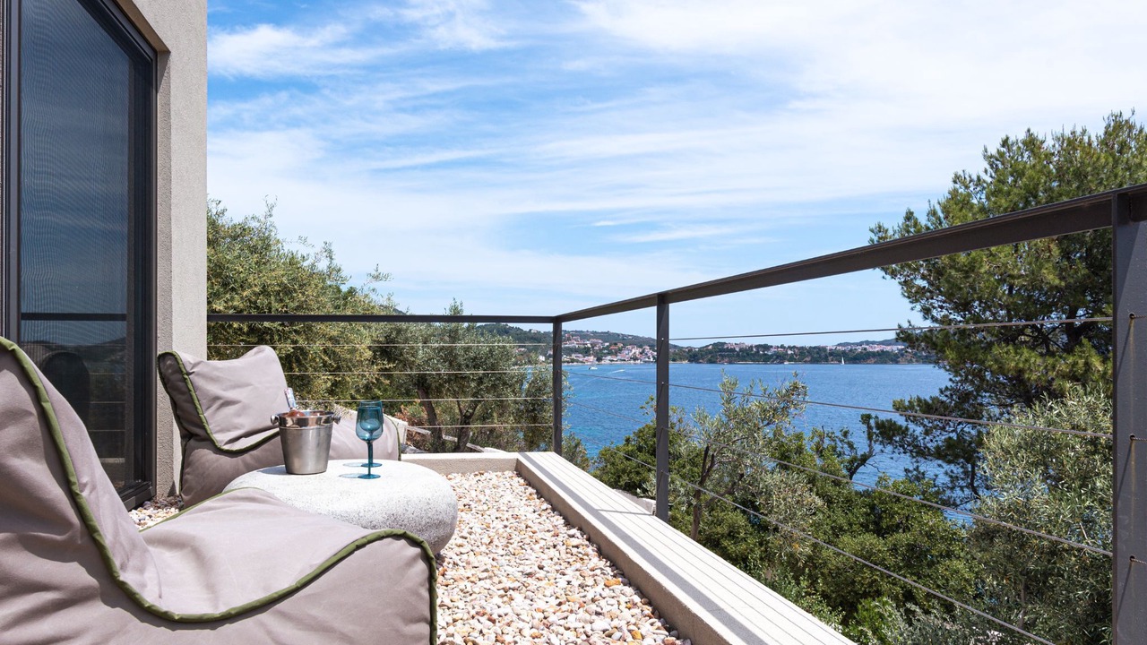 Photo of Patio Balcony in Katsarou