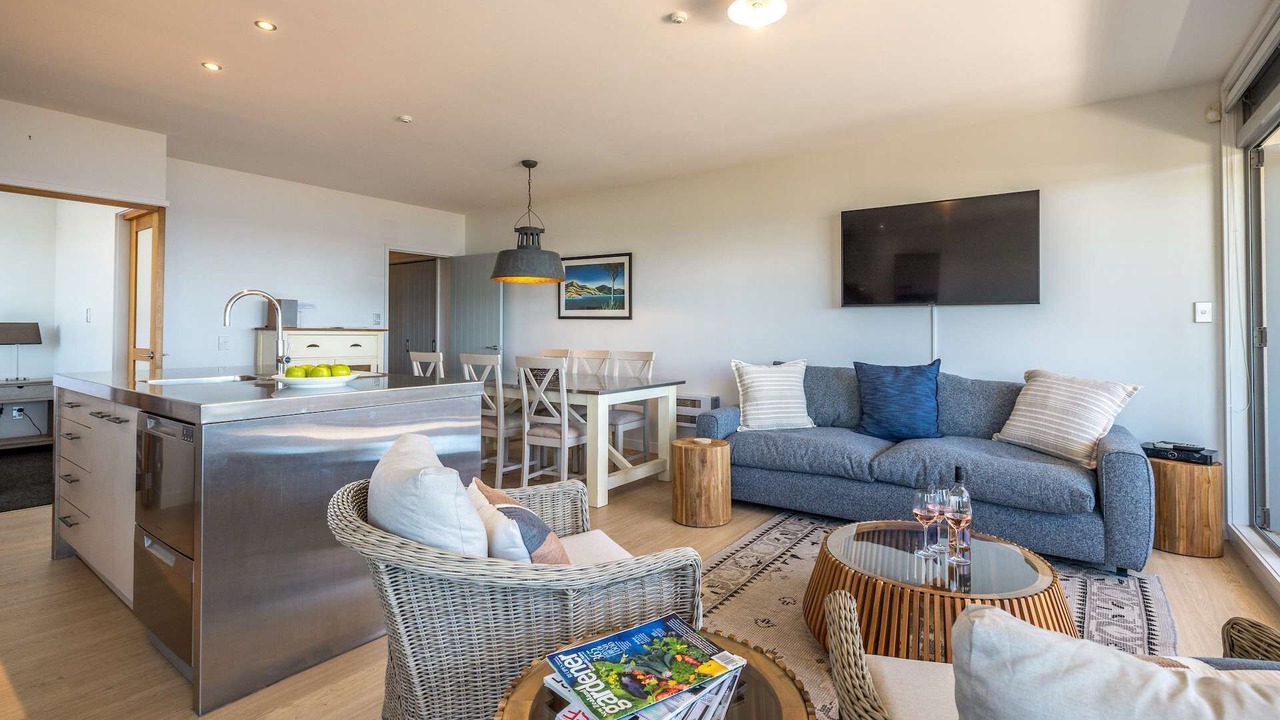 Photo of Livingroom in Onetangi