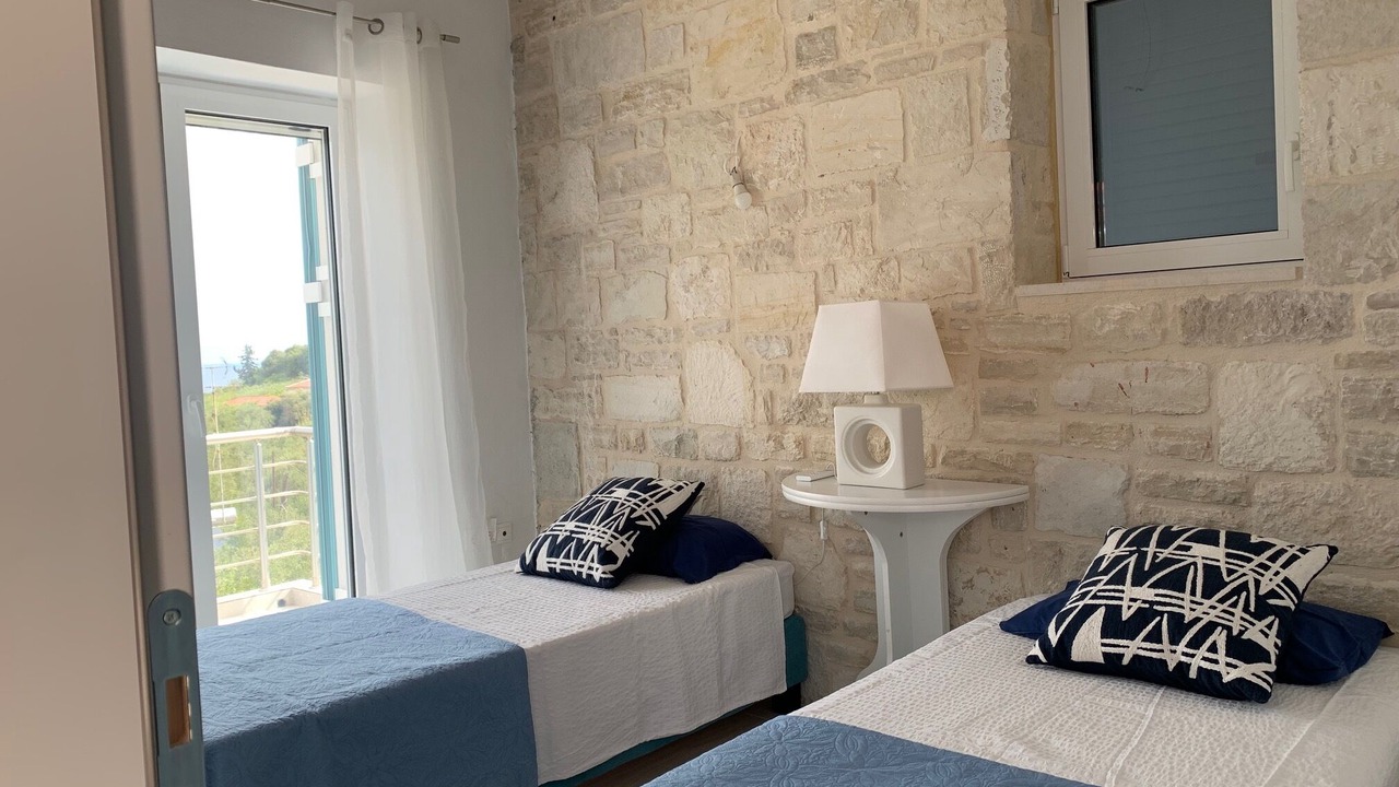 Photo of Bedroom in Douliana