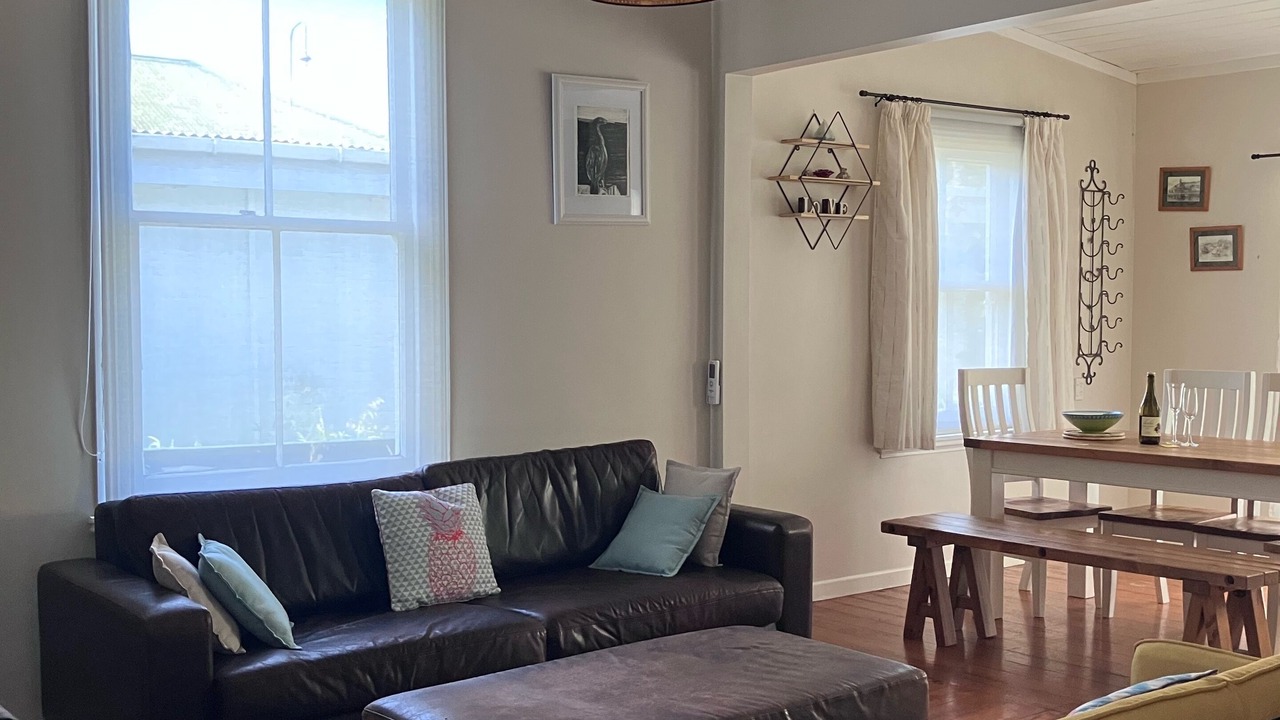 Photo of Livingroom in Gisborne