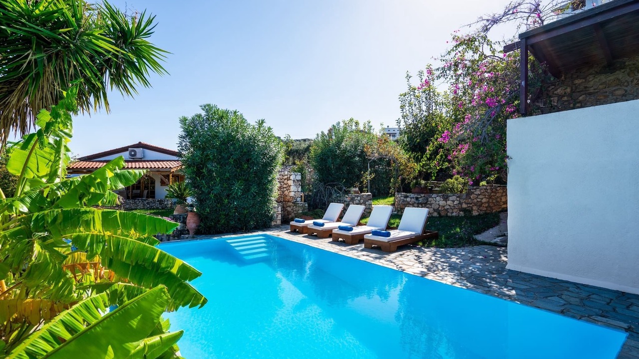 Photo of Outdoor in Roumeli