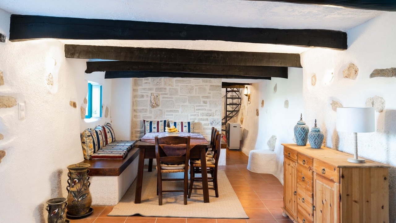 Photo of Livingroom in Roumeli