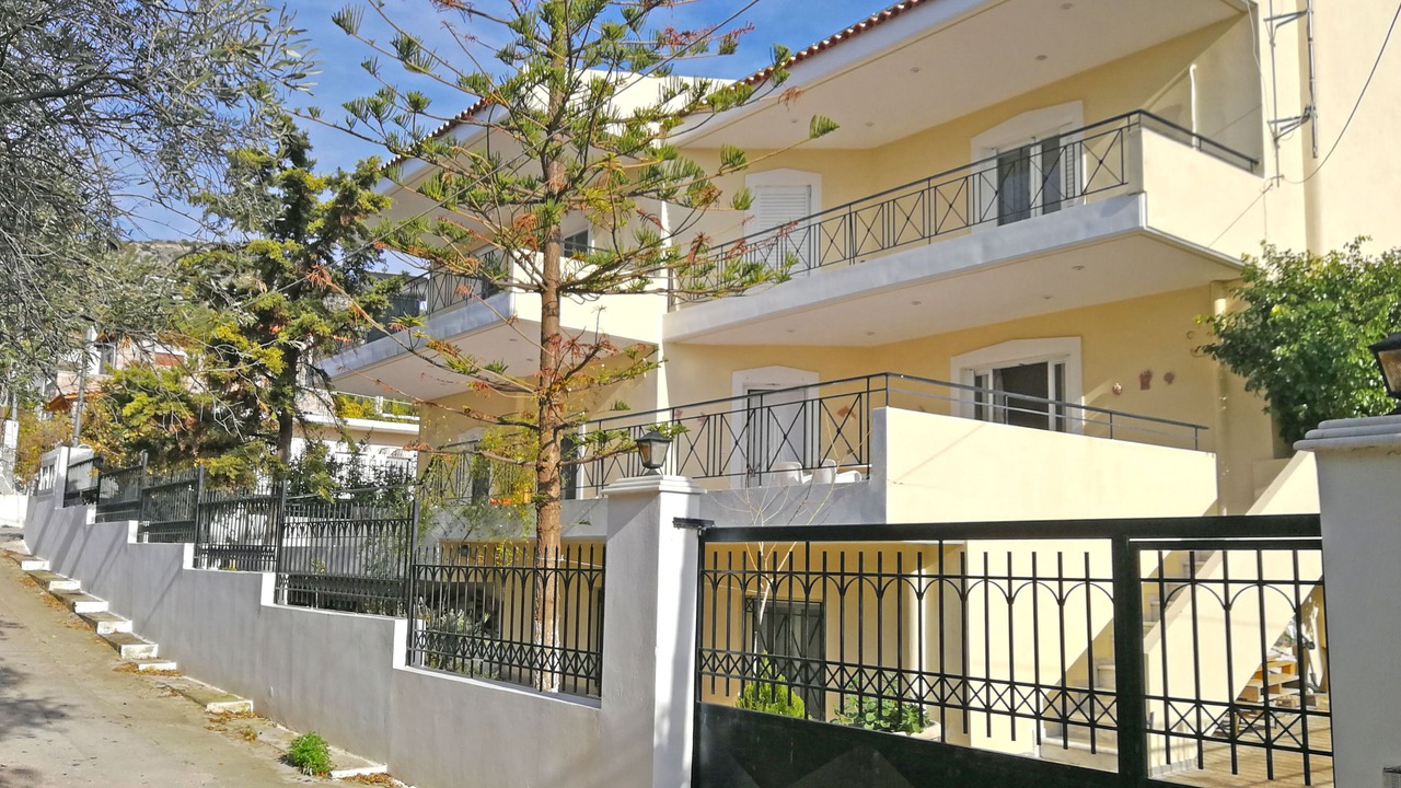 Photo of Outdoor in Karakiani