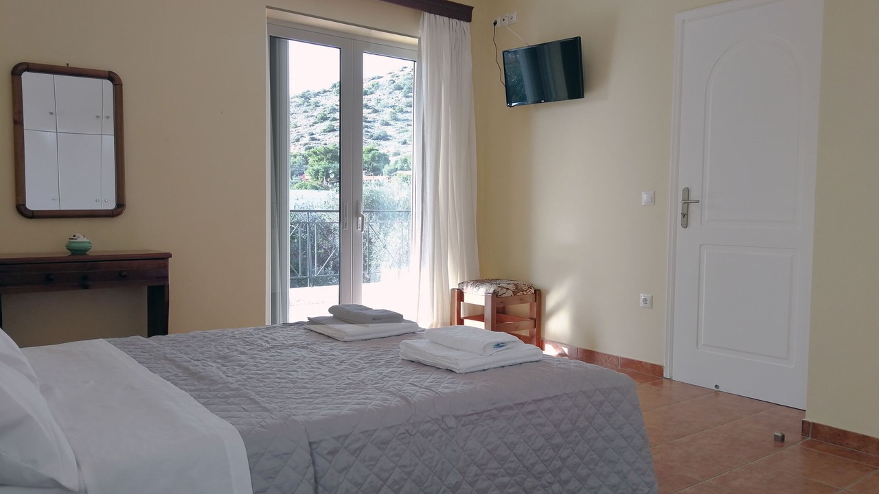 Photo of Bedroom in Karakiani