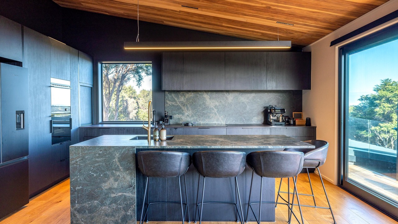 Photo of Livingroom in Waiheke Island