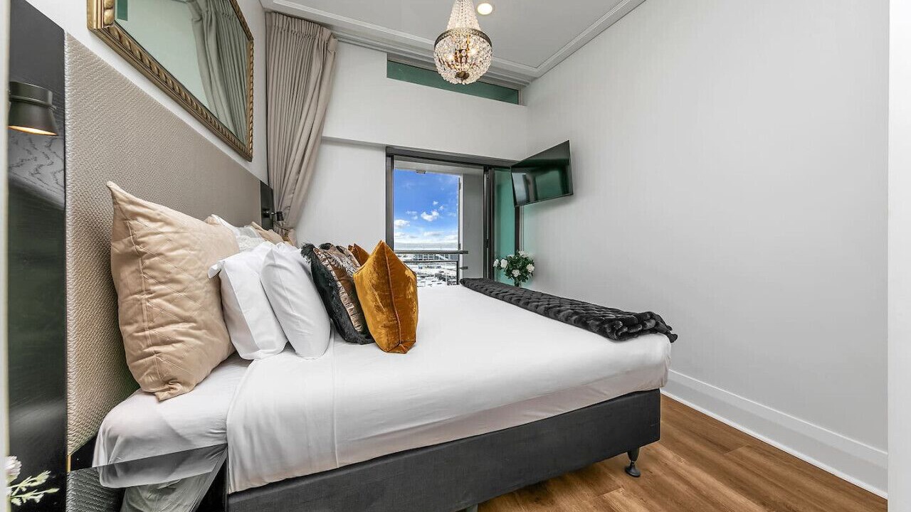 Photo of Bedroom in Auckland Central Business District